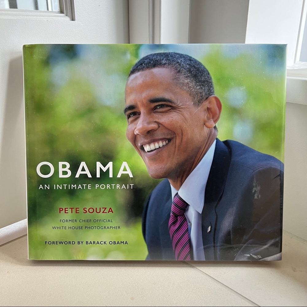 NEW Obama: An Intimate Portrait - Photography by Pete Souza